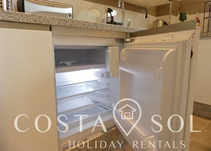 Vacacional A 1 Minuto De La Playa - Carihuela *