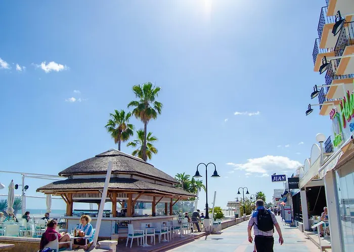 Vacacional A 1 Minuto De La Playa - Carihuela Torremolinos