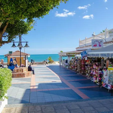 Vacacional A 1 Minuto De La Playa - Carihuela *