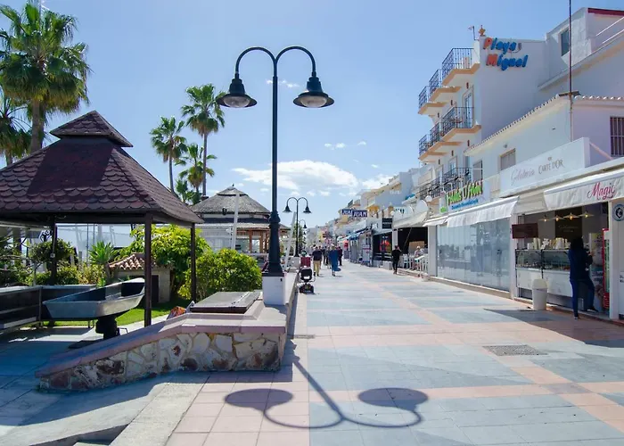 Vacacional A 1 Minuto De La Playa - Carihuela *